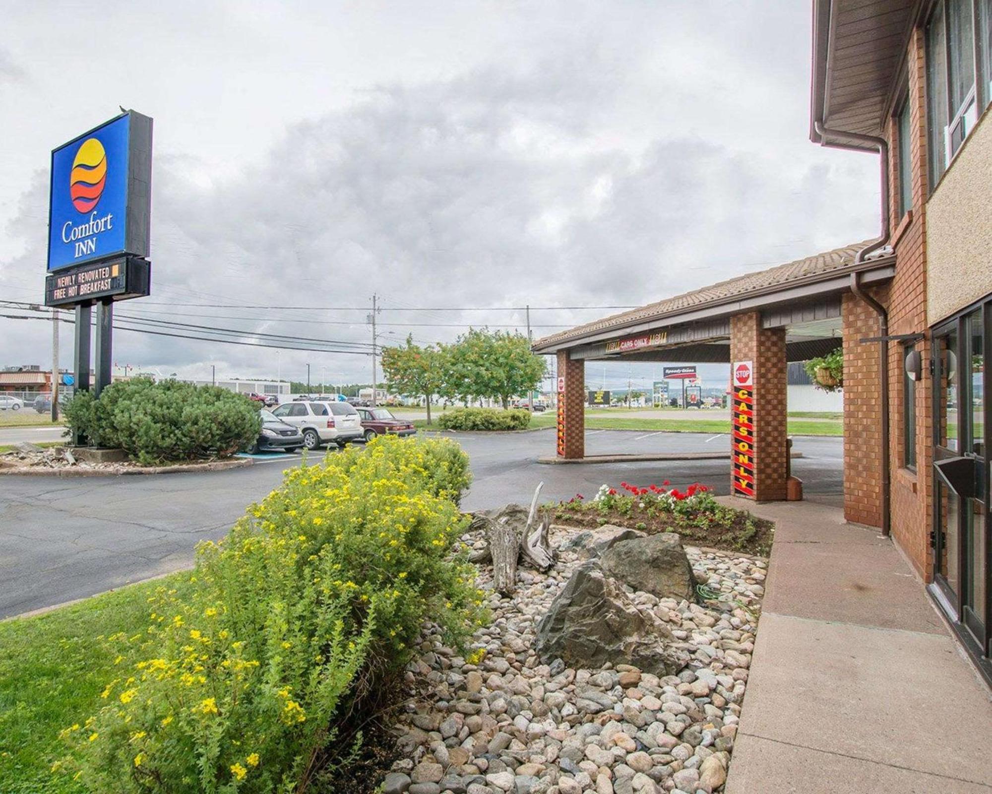 Comfort Inn Amherst Exterior foto